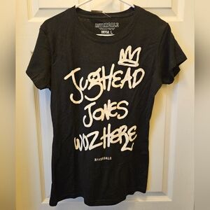 Riverdale Jughead Jones Women's Large T-shirt